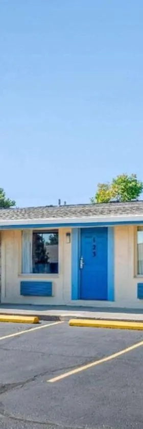 Hilliard Motor Lodge，位于希利亚德的酒店