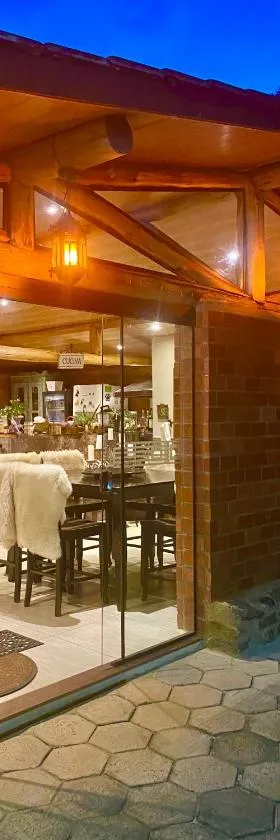 Pousada Altitude 1200，位于Fazendinha的酒店