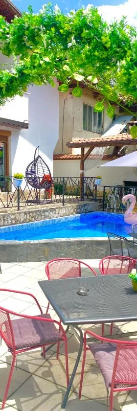 Къща за гости Casa Per Te село Огняново - село Марчево，位于Marchevo的酒店