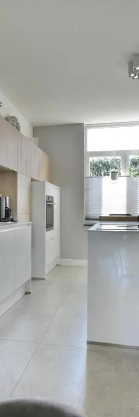 Stylish Home near Maastricht Alicias house，位于拉纳肯的酒店