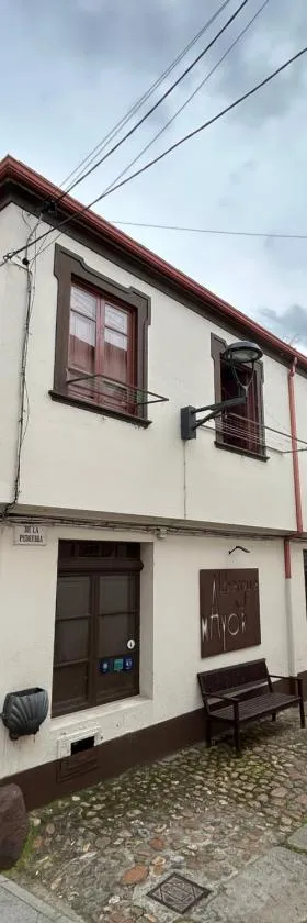阿尔伯格马耶酒店，位于萨里亚的酒店