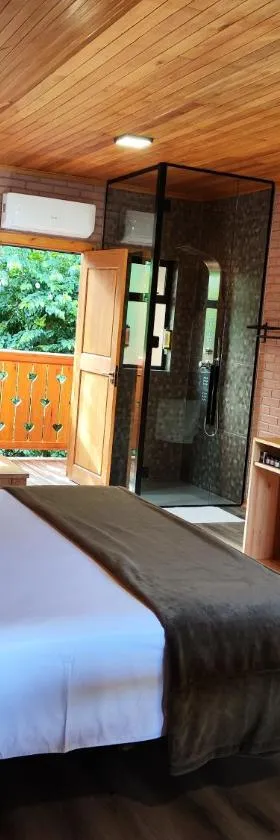 Sonnen Schein Chalés，位于São Martinho的酒店