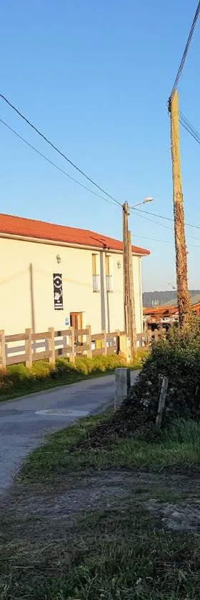 Albergue El Aleman，位于Boente的酒店