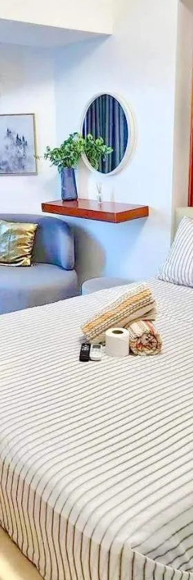 Studio unit in San Fernando, The Hideaway，位于圣费尔南多的酒店