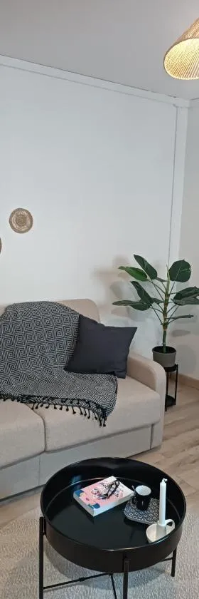 Studio totalement meublé L'ethnique，位于Homécourt的酒店