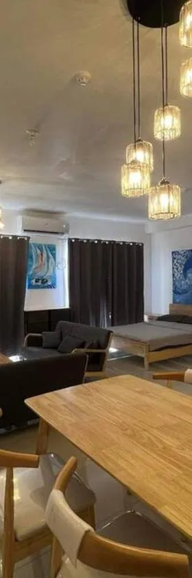 Deluxe Cozy Corner Studio，位于Minglanilla的酒店