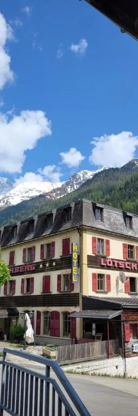 Lötschberg Zentrum，位于奇珀尔的酒店