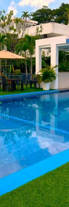 Hotel Boutique Chateau de la Mar，位于Juan de Acosta的酒店
