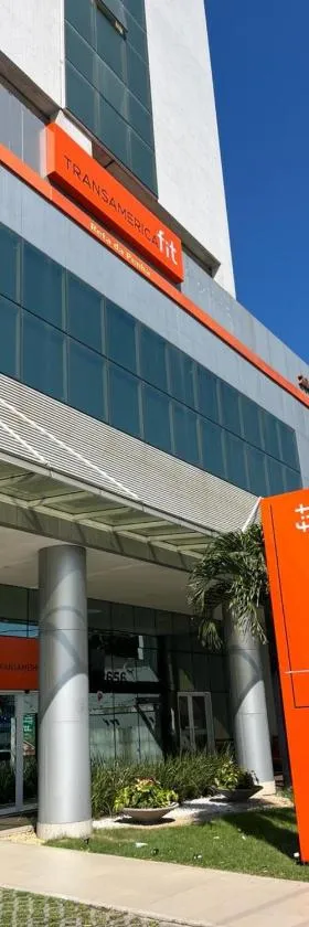 Transamerica Fit Vitória Reta da Penha，位于维多利亚的酒店