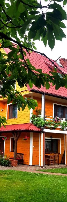 pokoje wypoczynkowe "Róża"，位于苏普拉希尔的酒店
