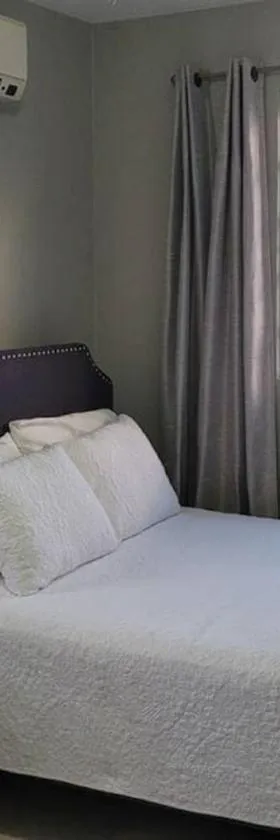 Coamo Beautiful house, AC, 10min Coamo hot springs，位于Coamo的酒店