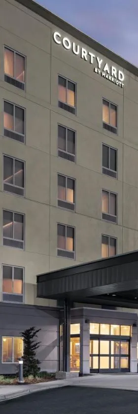 Courtyard by Marriott Seattle SeaTac Airport，位于西雅图的酒店