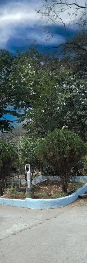 Hotel Shantinivas Maithon near Maithon Dam Boat Ghat，位于Kulti的酒店