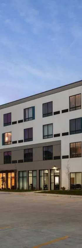 Courtyard by Marriott Bettendorf，位于贝滕多夫的酒店