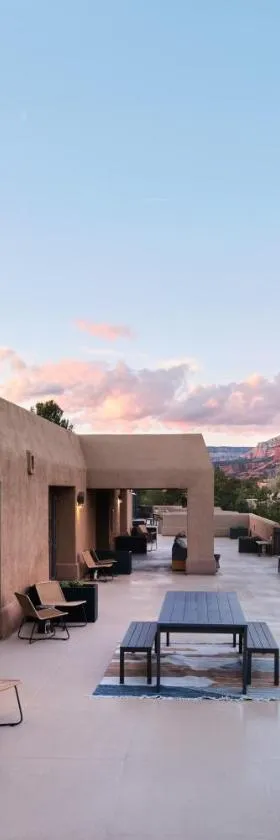 Sky Rock Sedona, a Tribute Portfolio Hotel，位于塞多纳的酒店
