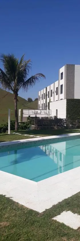 Hotel Fazenda Valaisan，位于圣玛丽亚-马达莱纳的酒店
