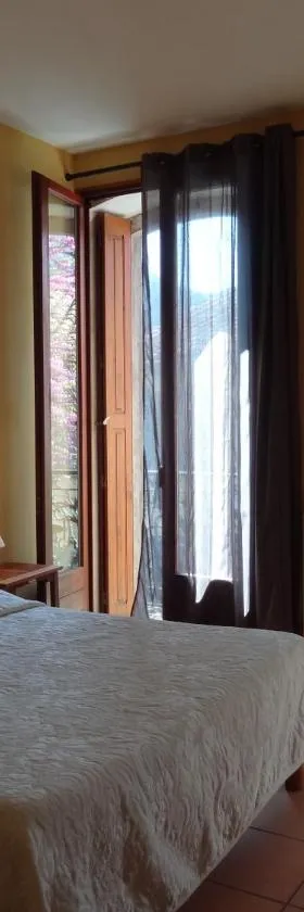Les Santolines，位于屈屈尼昂的酒店