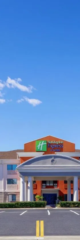 Holiday Inn Express & Suites Jacksonville - Atlantic Beach by IHG，位于杰克逊维尔的酒店