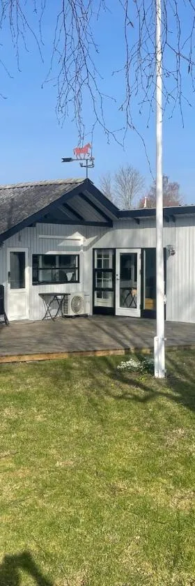 Enø / Karrebæksminde, Strandrylevej 31，位于Karrebæksminde的酒店