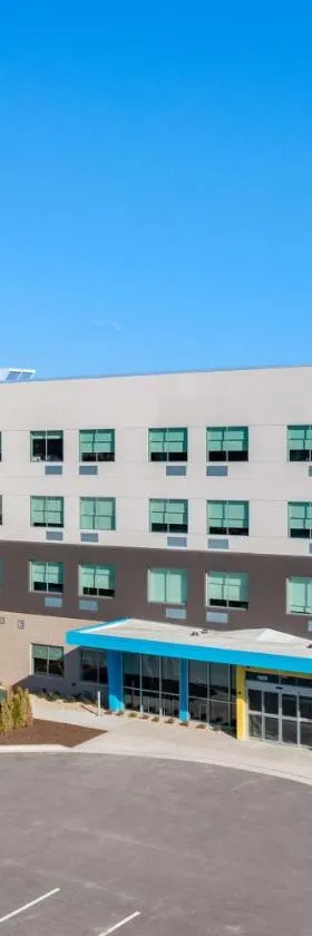 Tru By Hilton Naperville Chicago，位于内珀维尔的酒店