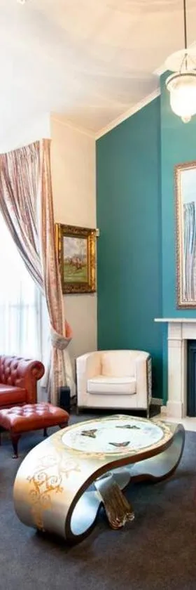 Lynnwood Villa, Netflix, Indoor pool, The Best Melbourne Retreat，位于Templestowe Lower的酒店