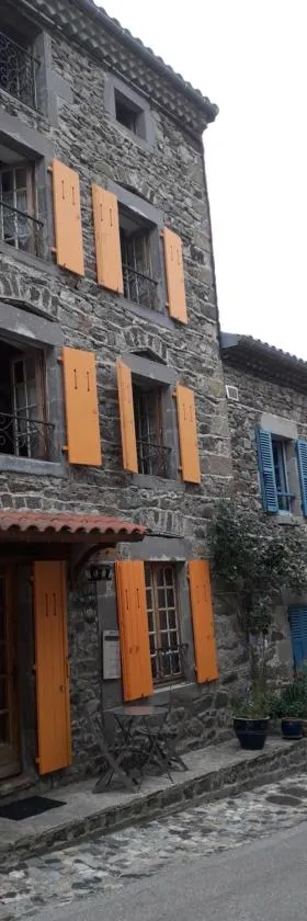 Un grand gîte *** à Lavoûte-Chilhac，位于Lavoûte-Chilhac的酒店