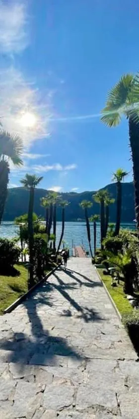 Quiet Lake Apartment，位于比索内的酒店