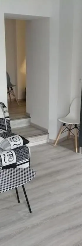 Charmant appartement T2 neuf ,calme tout confort.，位于Cases-de-Pène的酒店