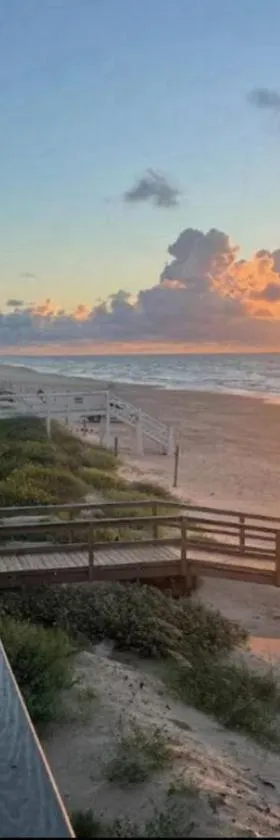 Surfside Beachfront Luxe，位于瑟夫赛德海滩的酒店