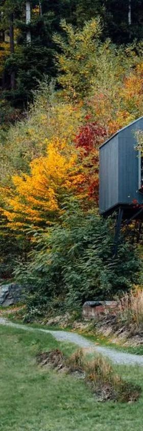Hrad Kunzov Glamping & SPA & Restaurant，位于普热罗夫的酒店