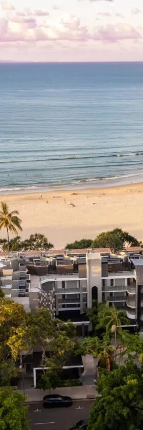 Netanya Noosa Beachfront Resort，位于努萨角的酒店