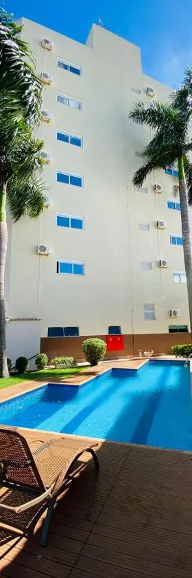 SHELTON PALACE HOTEL，位于Paranavaí的酒店