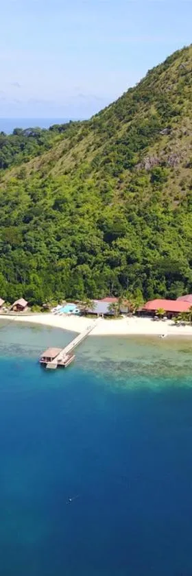 EL RIO Y MAR RESORT，位于科隆的酒店
