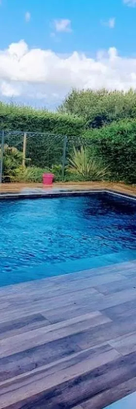 Maison de vacances avec piscine proche mer et montagne，位于吉索纳恰的酒店