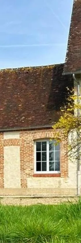 Gîtes du Country Club R&S，位于La Puisaye的酒店