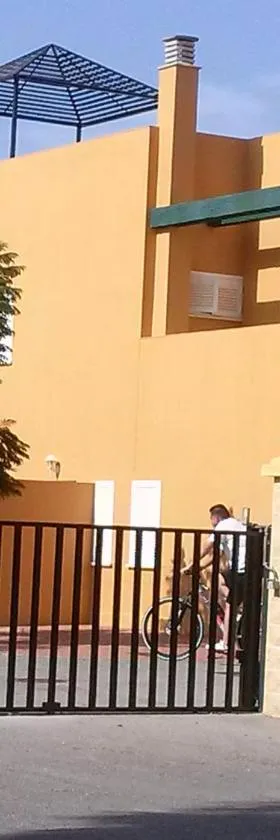 Casa Tartessos，位于科斯塔巴伦娜的酒店