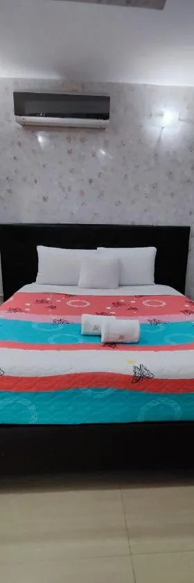 HOTEL MILLA SUITES MERIDA，位于Mérida的酒店