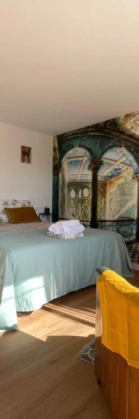 RELAI DU CHATEAU APPARTHOTEL，位于La Tourlandry的酒店