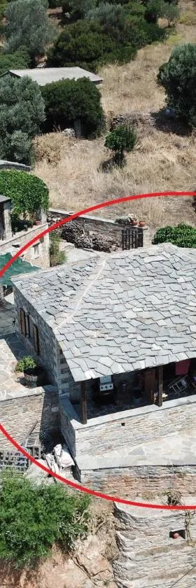 Antonis Stone house，位于Zárakes的酒店