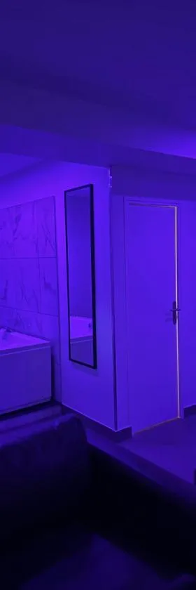 Lov’SPA 2，位于弗勒里梅罗吉的酒店