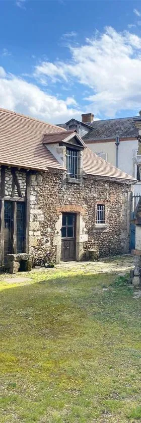 Pierres de Loire，位于Saint-Benoît-sur-Loire的酒店