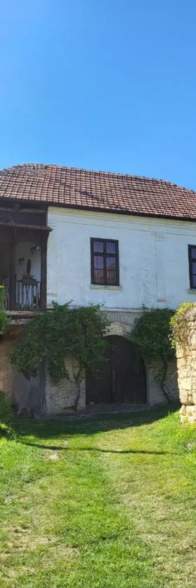 Country house pivnica Milic Rogljevo，位于Rogljevo的酒店