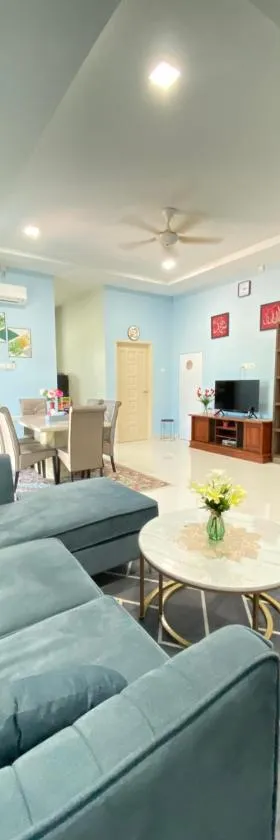 HOMESTAY ACIK，位于Kampong Tanjong Gelam的酒店