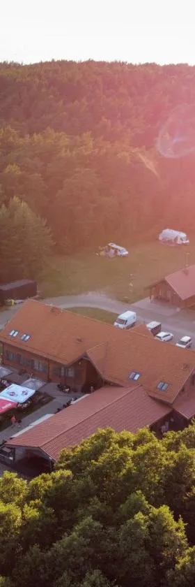 Hotel Palanga Camping，位于帕兰加的酒店