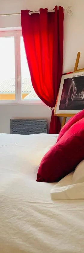 « La Cigale »，位于Peyruis的酒店