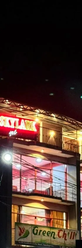 SkyLark Guest House，位于纳沃勒皮蒂耶的酒店