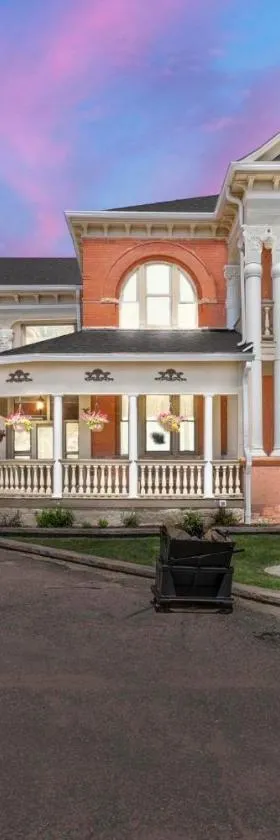Cripple Creek Hospitality House & Travel Park，位于克里普尔克里克的酒店