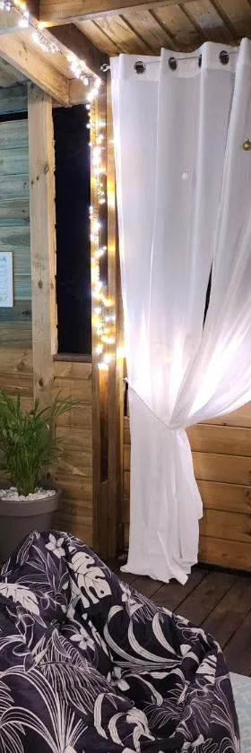 Au Doux Refuge 2，位于Le Lambert的酒店