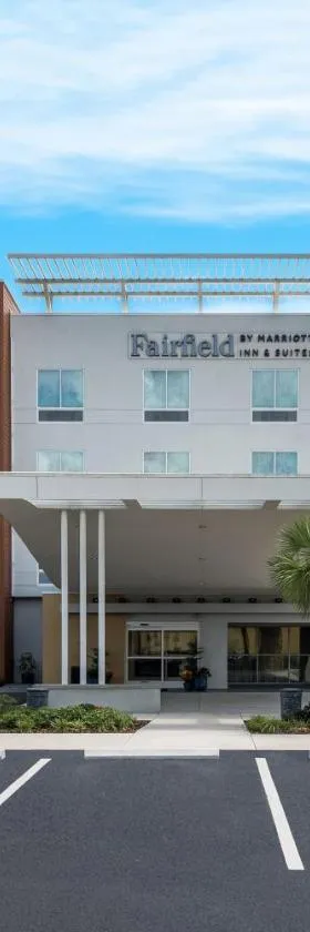 Fairfield Inn & Suites Brooksville Suncoast Parkway，位于布鲁克斯维尔的酒店