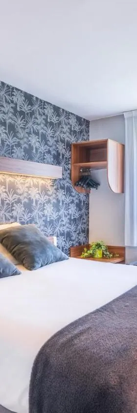 Logis Hôtel Restaurant Le Sainte Mere，位于圣梅尔埃格利斯的酒店